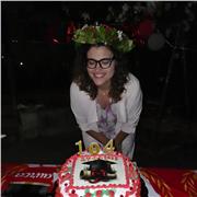 Sei alla ricerca di un insegnante  serio ,competente e appasionato per letteratura, storia e geografia? Contattami e cominciamo